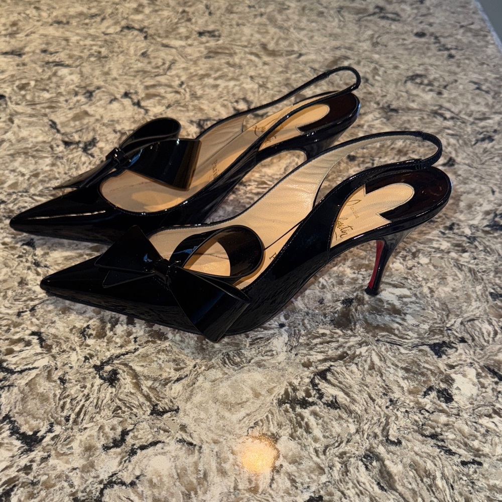 Authentic Christian Louboutin Elegant Black Women's Heels ❗️